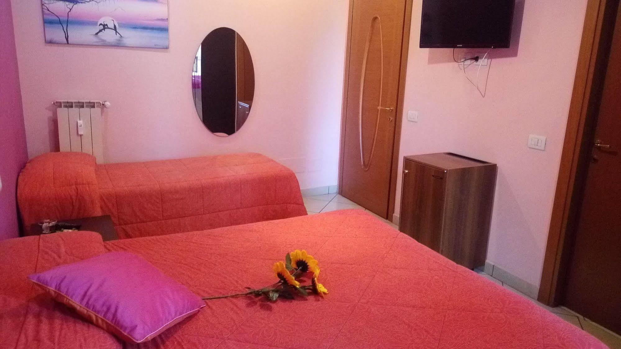 Alenic Bed & Breakfast Rome Exterior photo